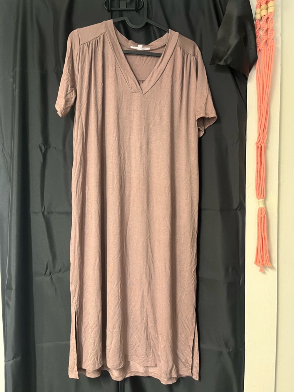 Women’s Relaxed Crew Neck Mumu night dress - Taupe